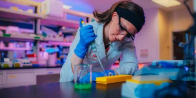 Woman working in a lab