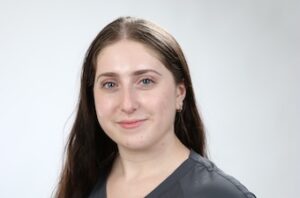 Roseman University Hero Scholar Eryn Dotta